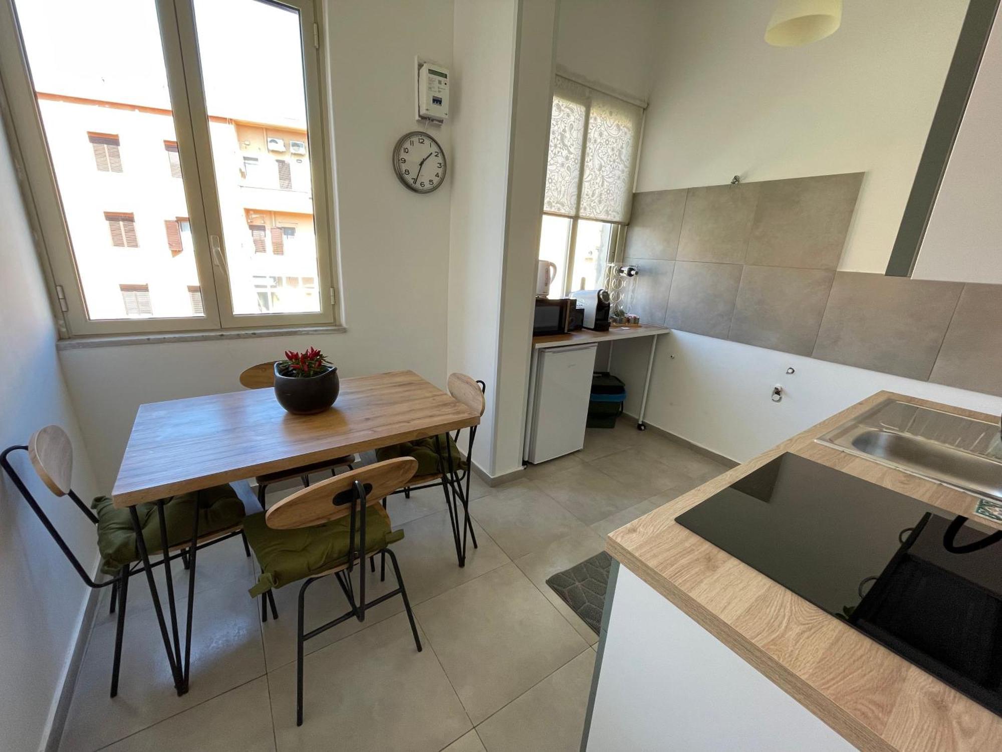 Appartamento Vicino Il Centro パレルモ エクステリア 写真